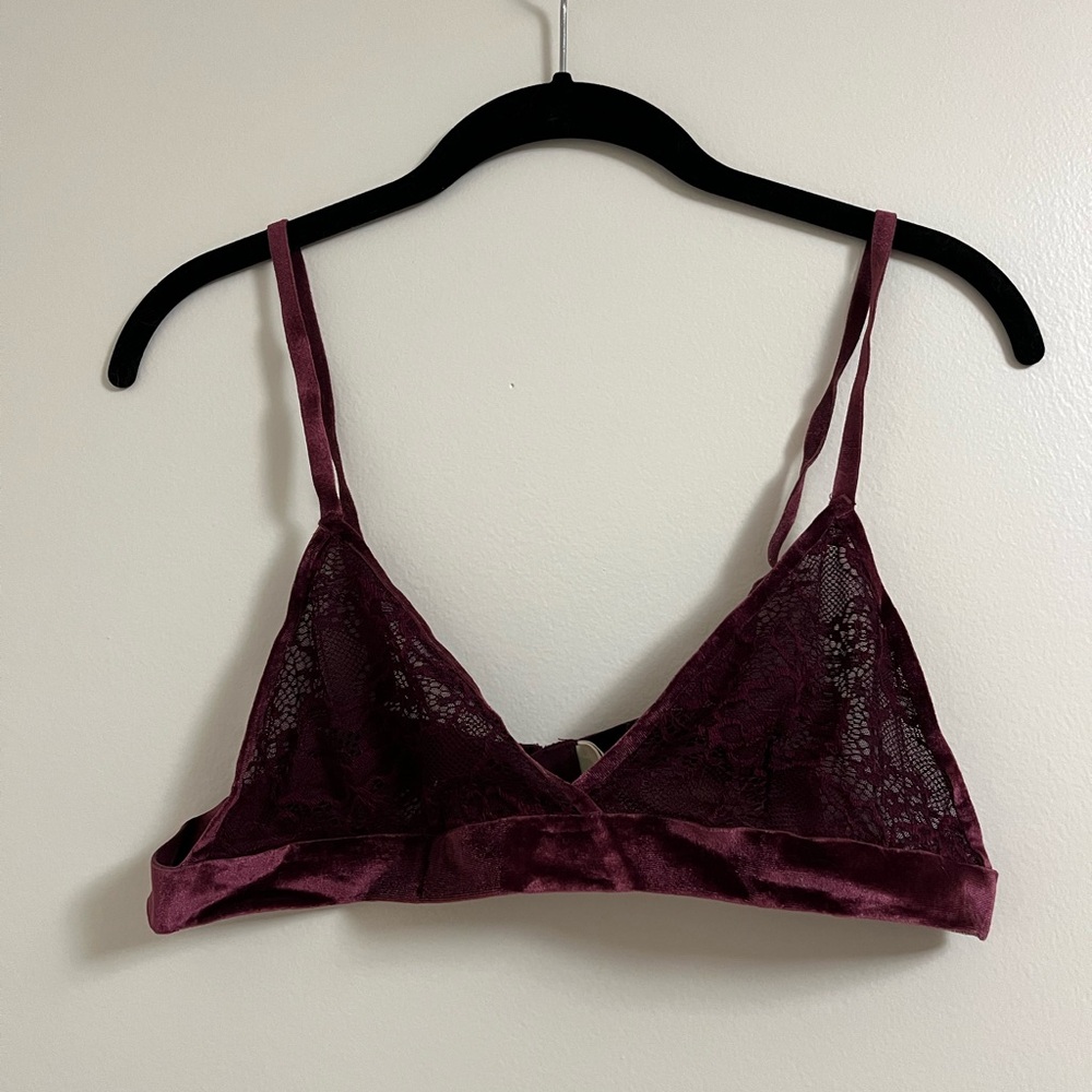 Lace Bralette in Deep Purple
